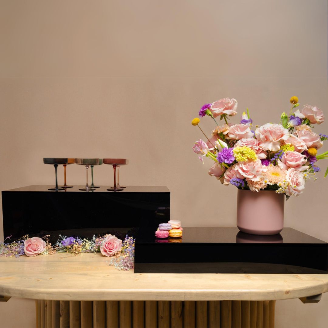 Graze Grid Duo - Noir - Plinths New York