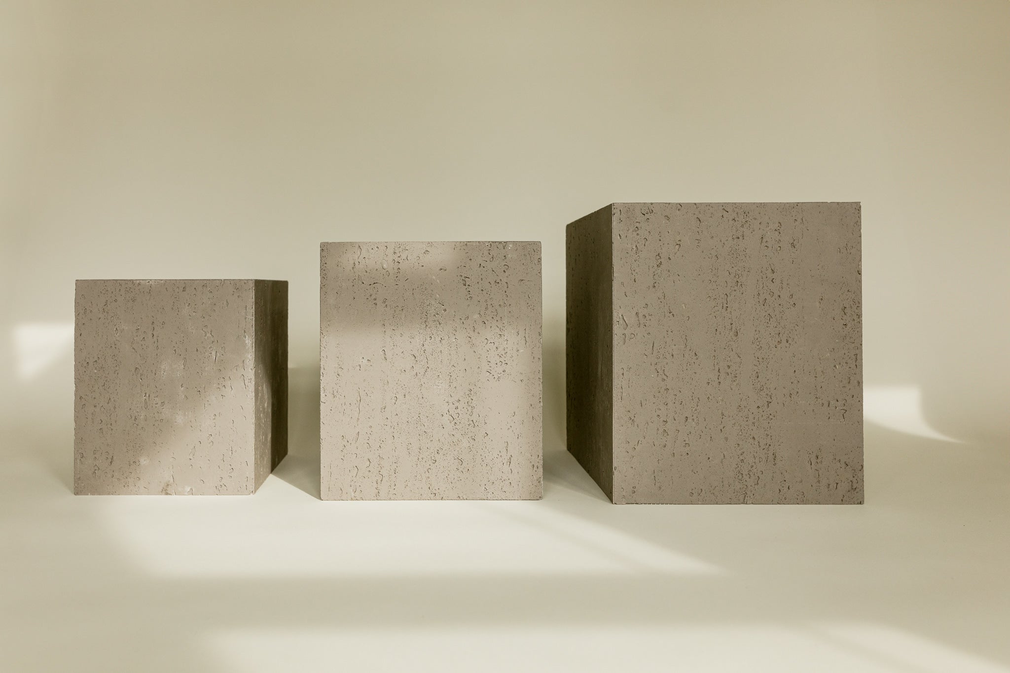 Luxe Stone - Plinths New York