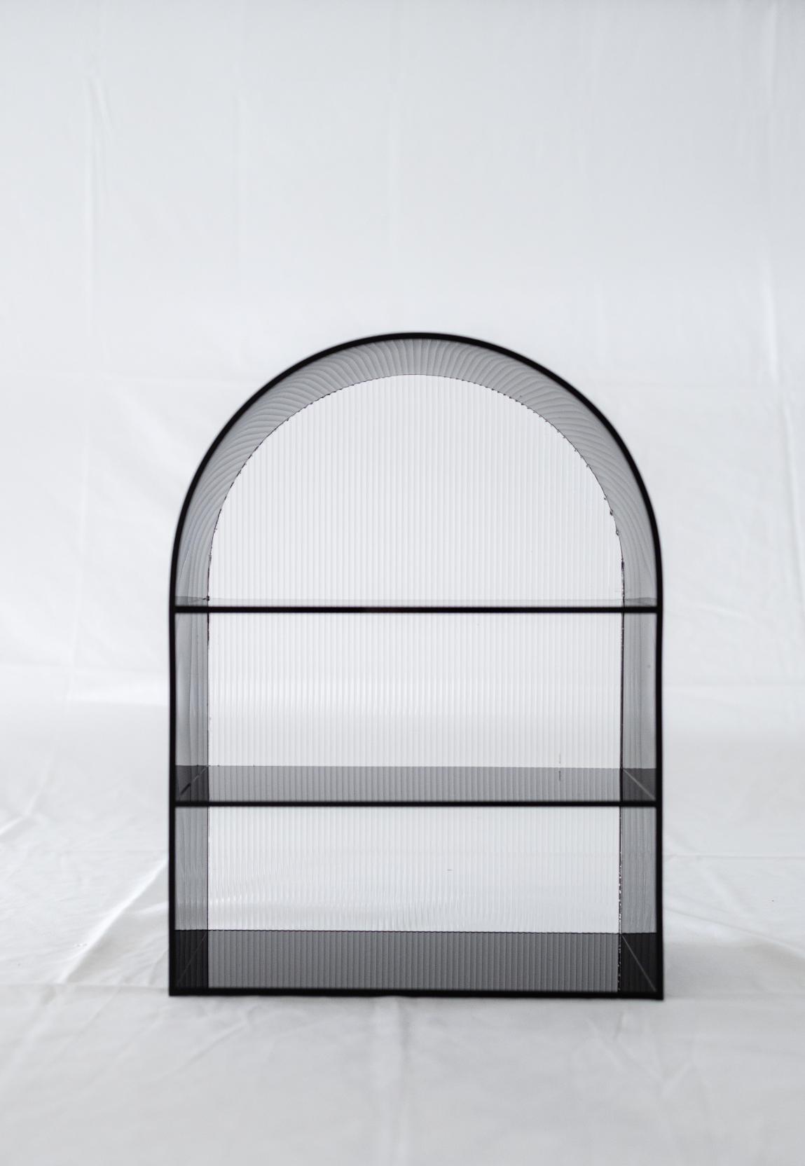 Oval Tier Black - Plinths New York