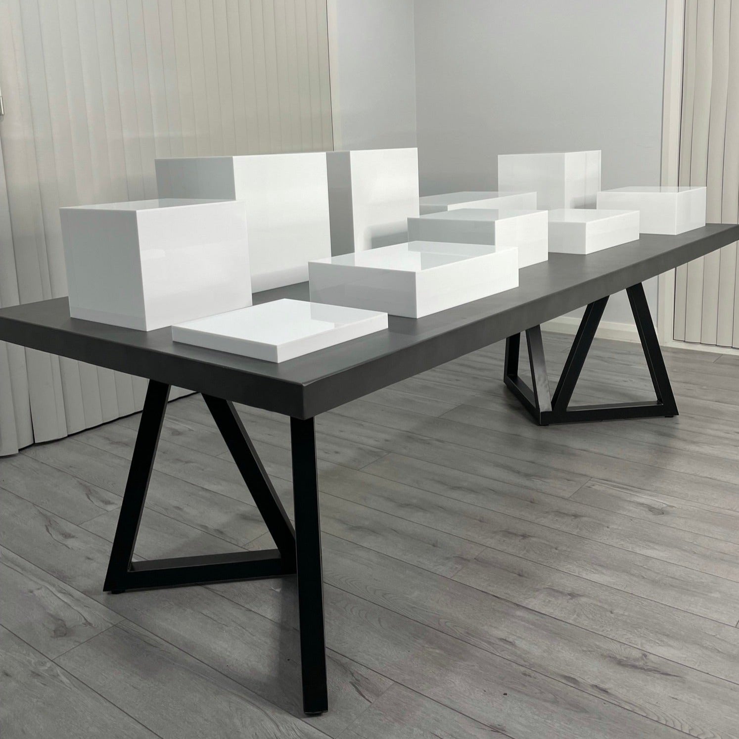 Test Balance Array - Plinths New York